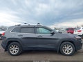 Photo 13 of 16 — 2017 Jeep Cherokee