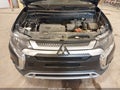 Photo 10 of 16 — 2020 Mitsubishi Outlander