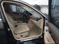 2012 Mercedes-Benz C-Class — photo 5 of 16 | VIN WDDGF8BB4CR228244