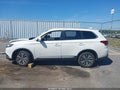 Photo 14 of 16 — 2020 Mitsubishi Outlander