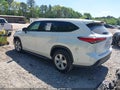 Photo 3 of 17 — 2022 Toyota Highlander