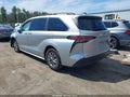 Photo 3 of 16 — 2022 Toyota Sienna