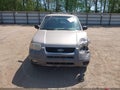 Photo 13 of 17 — 2001 Ford Escape