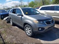 Photo 1 of 16 — 2011 Kia Sorento