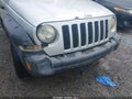 Photo 6 of 16 — 2005 Jeep Liberty