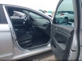 Photo 5 of 16 — 2019 Hyundai Elantra