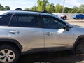 Photo 13 of 20 — 2021 Toyota RAV4