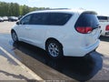 Photo 3 of 16 — 2017 Chrysler Pacifica
