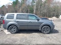 Photo 13 of 16 — 2011 Honda Pilot