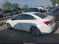 Photo 14 of 16 — 2015 Chevrolet Cruze