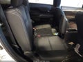 Photo 8 of 20 — 2017 Mitsubishi Outlander
