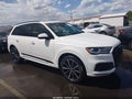 Photo 1 of 16 — 2021 Audi Q7