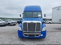 Photo 15 of 22 — 2017 Freightliner Cascadia 125
