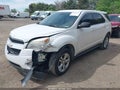 Photo 2 of 11 — 2015 Chevrolet Equinox