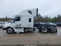 Photo 15 of 16 — 2023 Freightliner New Cascadia 126