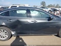 Photo 13 of 16 — 2018 Chevrolet Malibu Limited