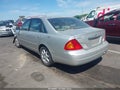 Photo 3 of 16 — 2002 Toyota Avalon
