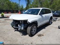 Photo 2 of 19 — 2022 Jeep Grand Cherokee L