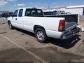2001 Chevrolet Silverado 1500 — photo 3 of 16 | VIN 1GCEC19T01E262430