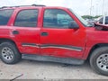 Photo 6 of 16 — 2005 Chevrolet Tahoe