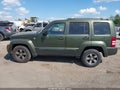 Photo 14 of 16 — 2008 Jeep Liberty