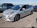 Photo 2 of 17 — 2018 Toyota Prius