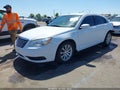 Photo 2 of 11 — 2014 Chrysler 200