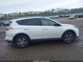 Photo 13 of 16 — 2018 Toyota RAV4