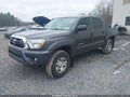 Photo 2 of 16 — 2015 Toyota Tacoma