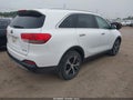 2017 Kia Sorento — photo 4 of 11 | VIN 5XYPH4A56HG290467