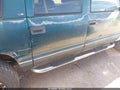 1999 Chevrolet Suburban 1500 — photo 13 of 15 | VIN 1GNFK16R3XJ559151