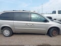 Photo 13 of 16 — 2002 Dodge Grand Caravan