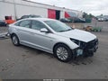 Photo 1 of 18 — 2016 Hyundai Sonata Hybrid