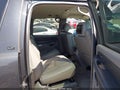 2003 Chevrolet Suburban 1500 — photo 8 of 16 | VIN 3GNEC16T33G238422