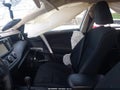 Photo 5 of 16 — 2016 Toyota RAV4