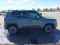 Photo 13 of 16 — 2015 Jeep Renegade