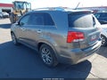 2013 Kia Sorento — photo 3 of 10 | VIN 5XYKWDA26DG419839