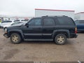 Photo 13 of 15 — 2004 Chevrolet Tahoe