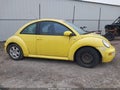 2002 Volkswagen Beetle — photo 12 of 15 | VIN 3VWCB21C32M438584