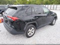 Photo 4 of 17 — 2021 Toyota RAV4