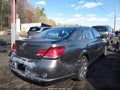 Photo 4 of 16 — 2005 Toyota Avalon