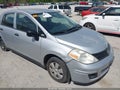 Photo 6 of 17 — 2009 Nissan Versa