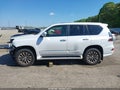 Photo 15 of 18 — 2016 Lexus GX 460
