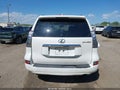 Photo 17 of 18 — 2016 Lexus GX 460