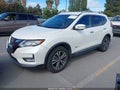 Photo 2 of 16 — 2017 Nissan Rogue