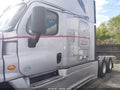 Photo 14 of 15 — 2015 Freightliner Cascadia 125