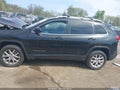 Photo 15 of 17 — 2016 Jeep Cherokee