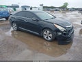 Photo 1 of 10 — 2012 Hyundai Sonata Hybrid