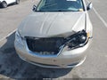 Photo 6 of 16 — 2013 Chrysler 200