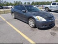 Photo 1 of 11 — 2011 Nissan Altima